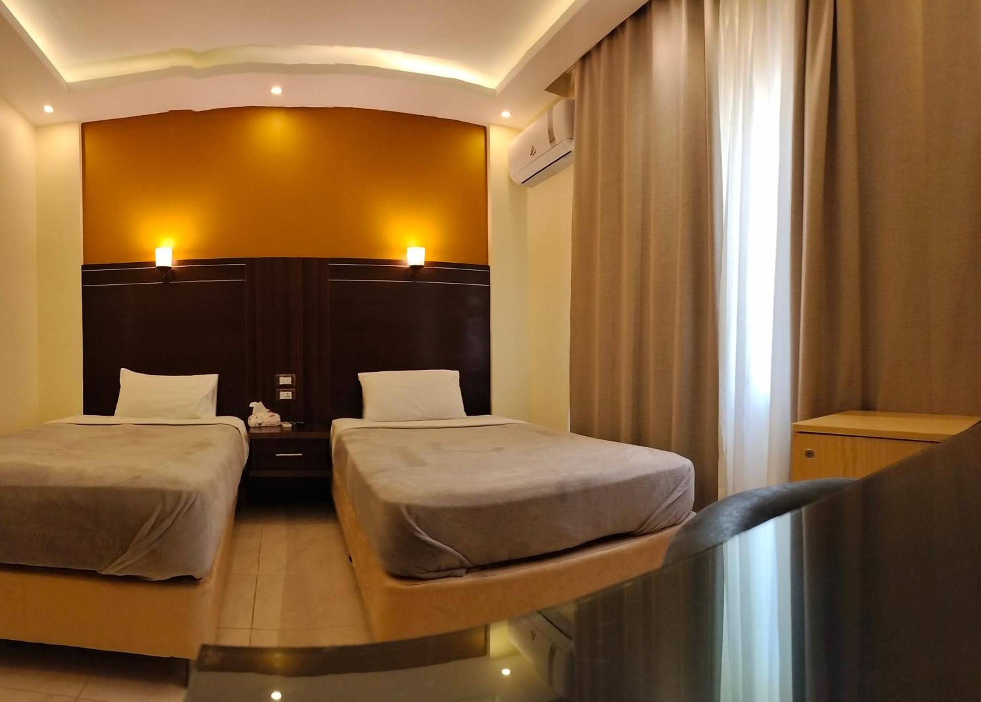 Petra Town Check-Inn Wadi Musa Exterior photo